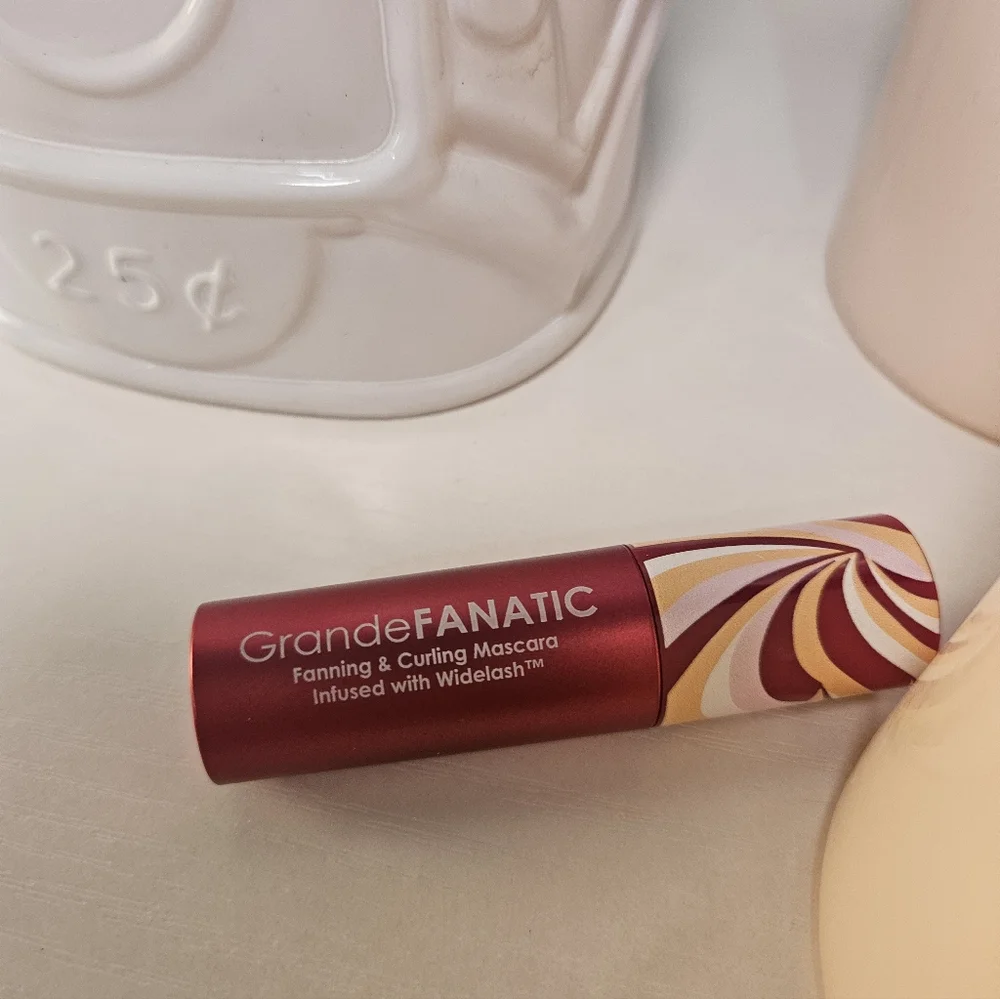 Grande Cosmetics Mascara